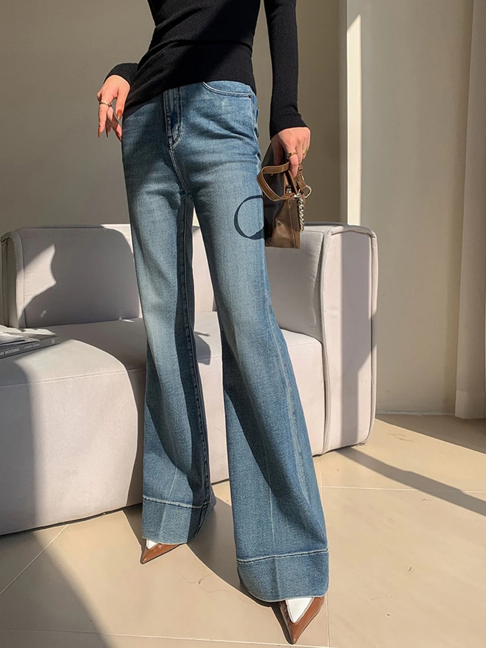 COMMENSE Washed Slim Draped Denim Pants - size Medium